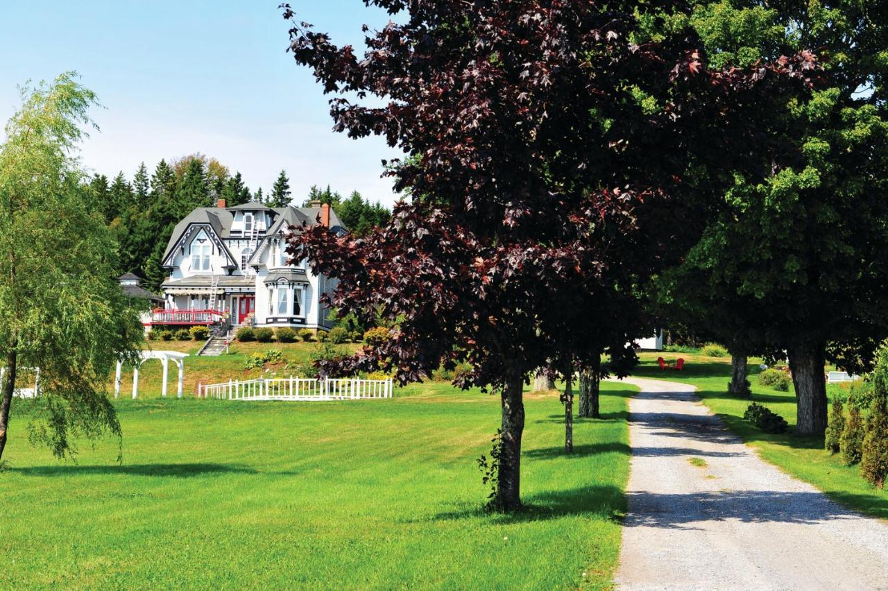 St. Martins Country Inn & Vaughan'S Restaurant Exteriér fotografie